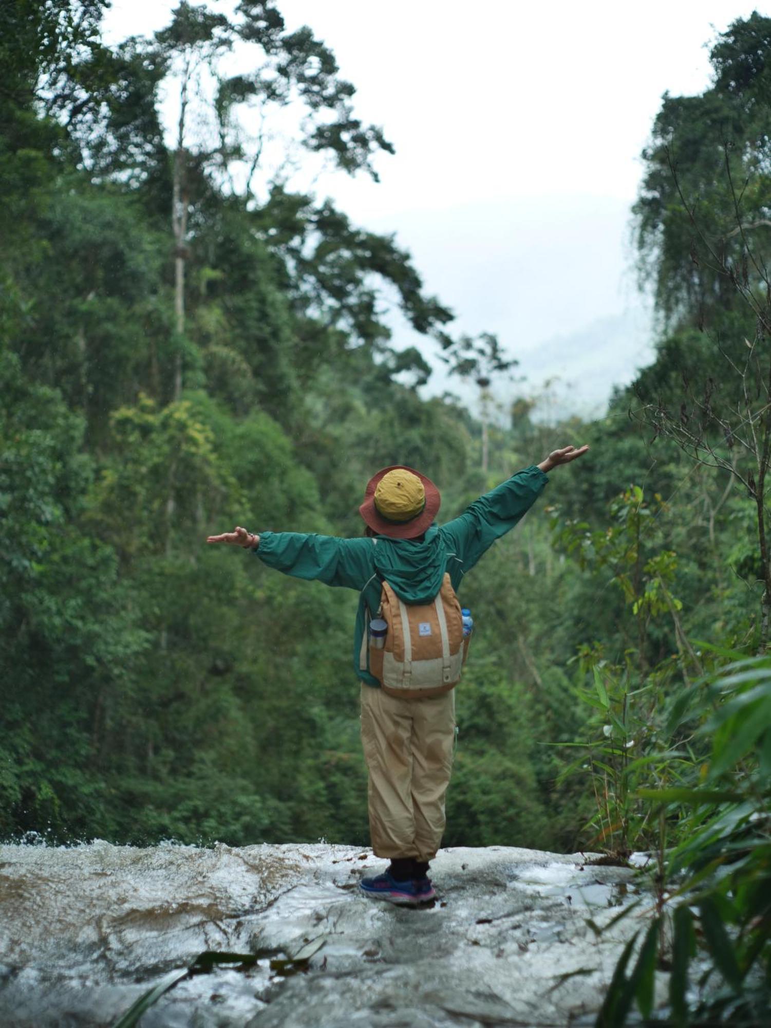Hon Ba Valley * Cam Lam
